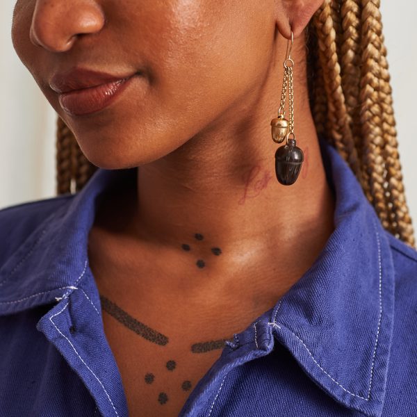 QM_doubleacorn_earring_model copy